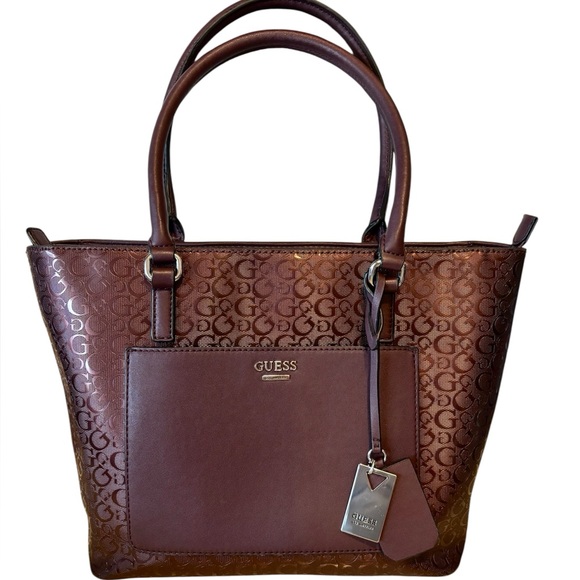 Guess Deep Burgundy Color Logo Tote, with Charm. - Picture 1 of 6